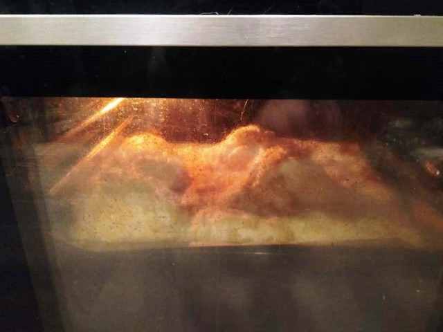 Рулет меренговый