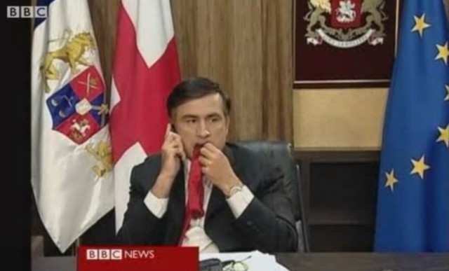 Макрон после заявления Д. Медведева