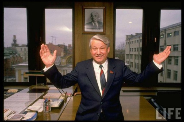 День в истории. Отмена поста номер один у Мавзолея