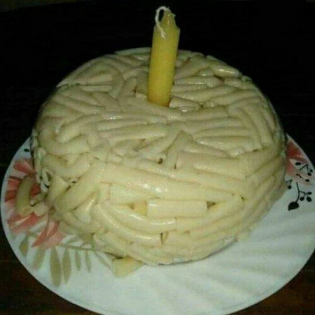 Я вам покушать принёс