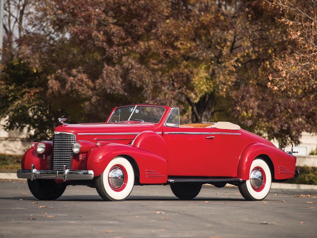 Cadillac. Картинки с аукциона.