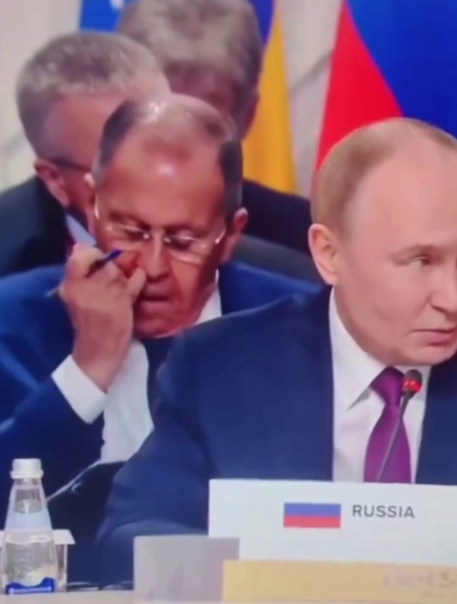 Лаврова полюбили в США