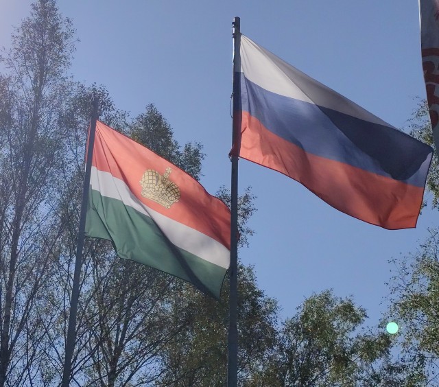 В Омске установили памятник Феликсу Дзержинскому