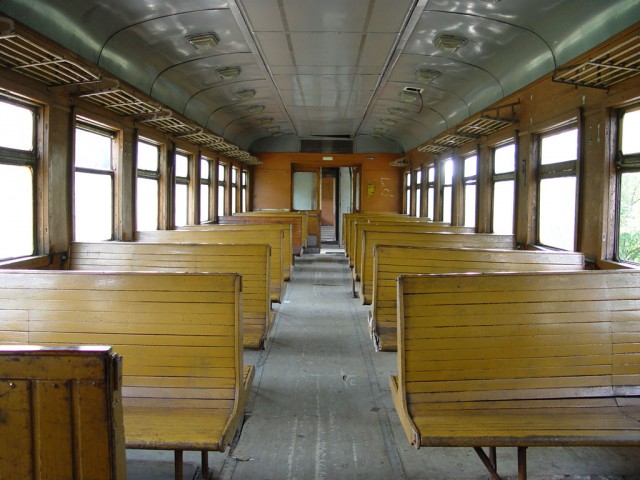 Симпатичная электричка