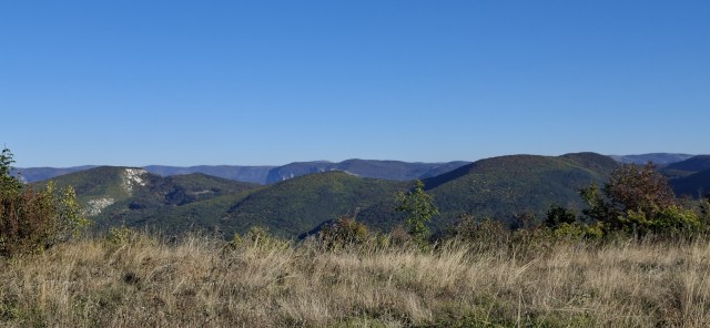 Мангуп-кале. Пещерный город в Крыму.