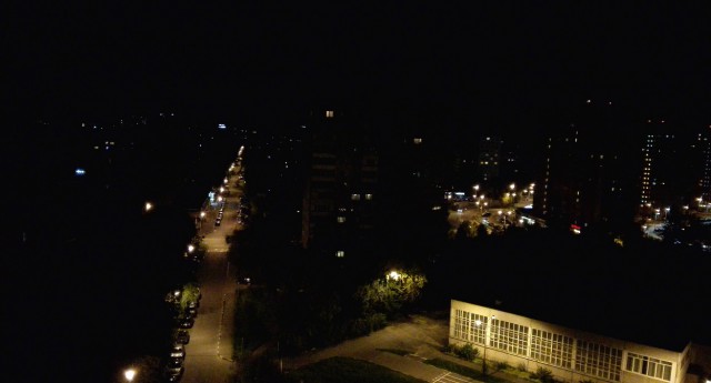 Мне нравится смотреть на город из моего окна,