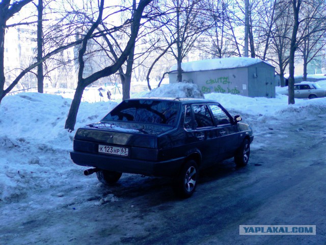 Когда я был молодым машины поднимали, а не опускали...