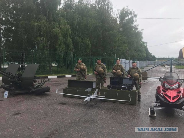 Как выглядит стена на границе Украины с Россией