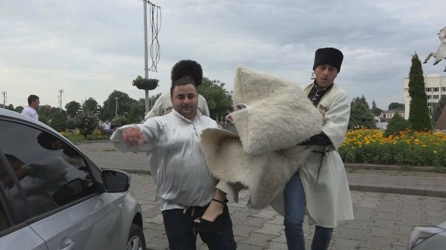 В Петербурге четыре иностранных специалиста из Средней Азии похитили девушку ради выкупа.