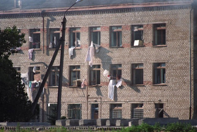ВСУ взяли в осаду роддом в Мариуполе