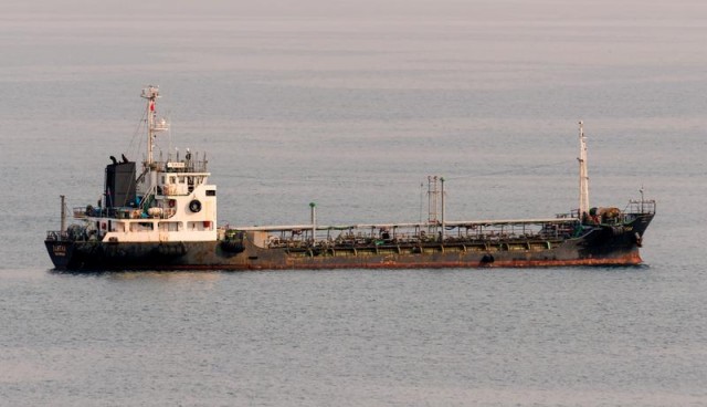 В море скопилось рекордное количество танкеров с «ненужной» нефтью из России