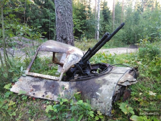 Поднятие самолёта ИЛ-2 со дня озеро Глубокое