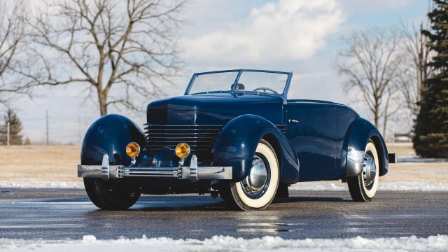 1937 Cord 812 Phaeton. Автопятница №150.