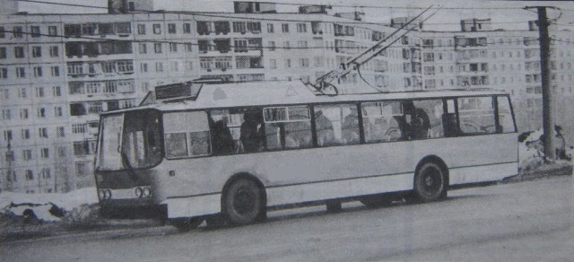 Игра на ЯПе: Угадай АВТО-8