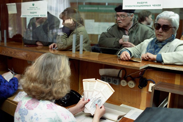 1992 год: Откуда родом вещевые рынки, кожанки и другие приметы времени