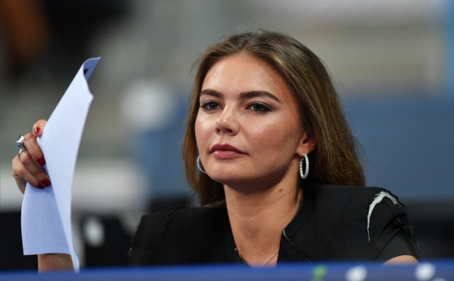 Что у них с лицом? Женщины в российской власти