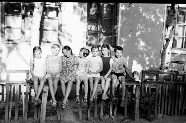 Советские люди в 1950 - 60-х годах. Часть вторая.