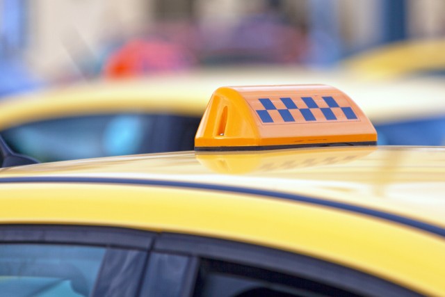 Такси в России подорожает на 7-19% в 2025 году