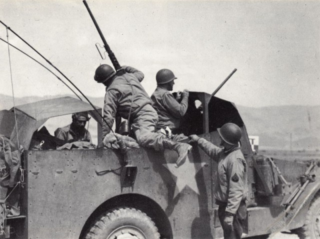 1942 White M3A1 Scout Car. Автопятница №140