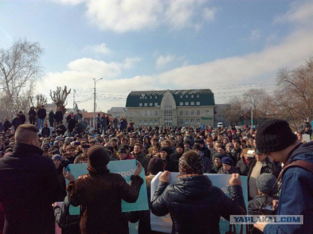Задержания происходят на антикоррупционных акциях «Он нам не Димон»