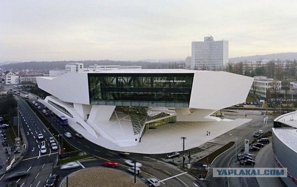 Музей Порше в Штутгарте (50 фото)