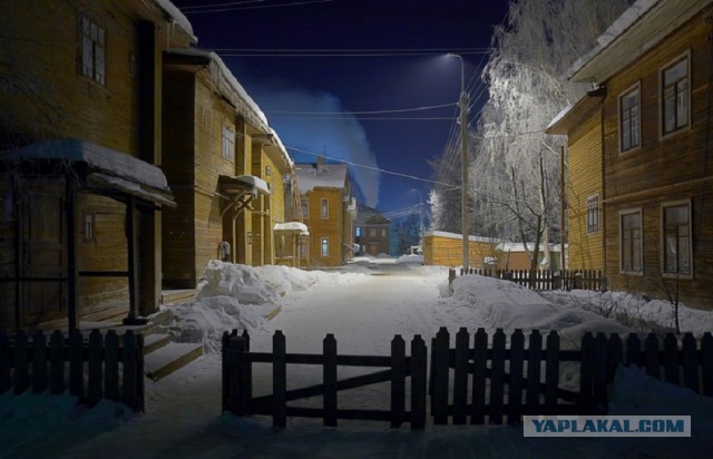 Городок наш небольшой, он с прекрасною душой...