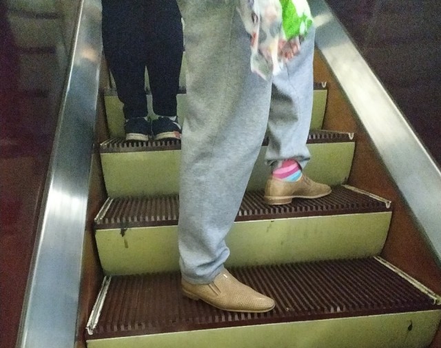 Свежая подборка рьяных модников из нашего метро