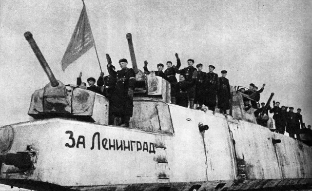 Стальные змеи Советского Союза: как выглядели отечественные бронепоезда прошлого