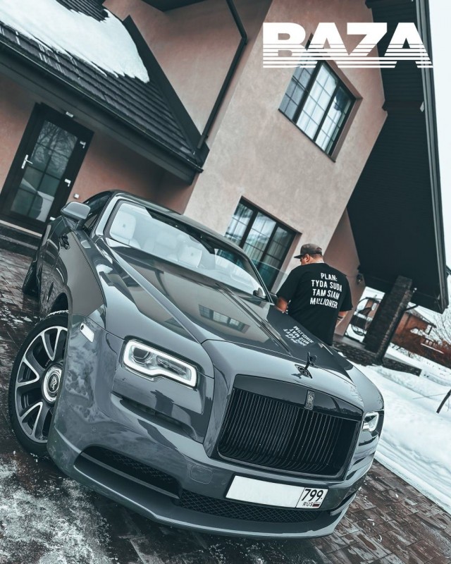 В Подмосковье ограбили дом блогера, который любил постить тяжёлый люкс в соцсетях.