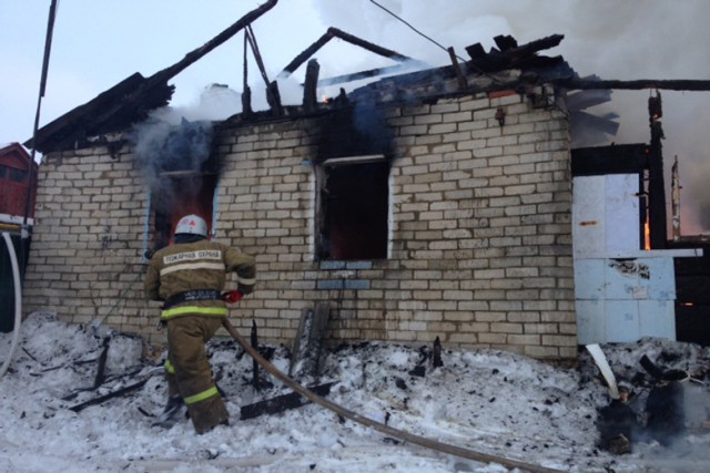 Семье Юли Черновой, спасшей на пожаре своих сестёр и братьев, подарили новый дом в Белгородской области