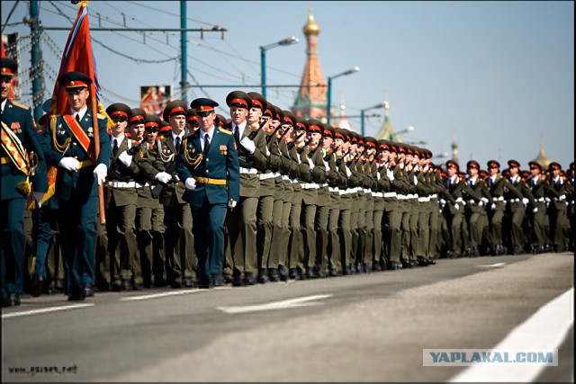 В Алабине репетируют парад Победы