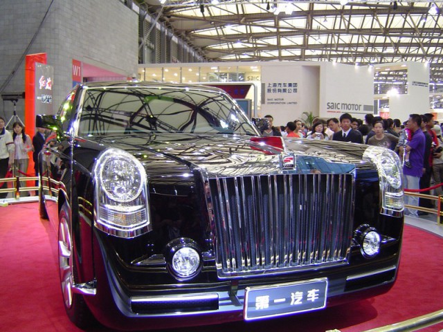 10 самых дорогих автомобилей, на которых ездят главы государств