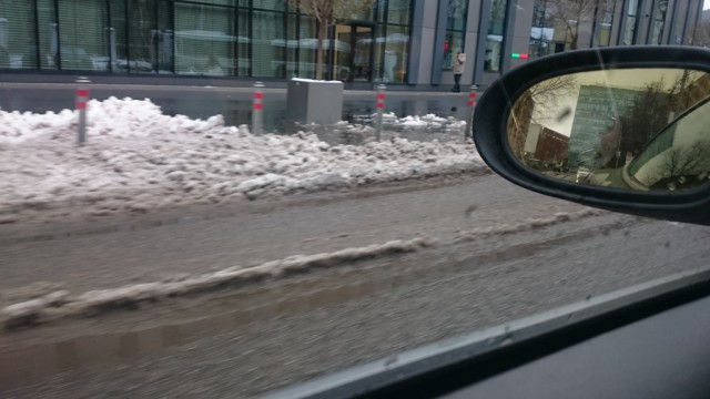 А как в вашем регионе убирают снег?