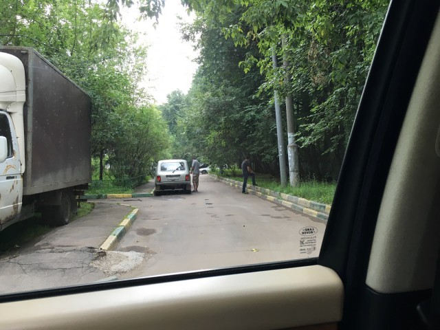 Тяжелая жизнь московского наркомана...