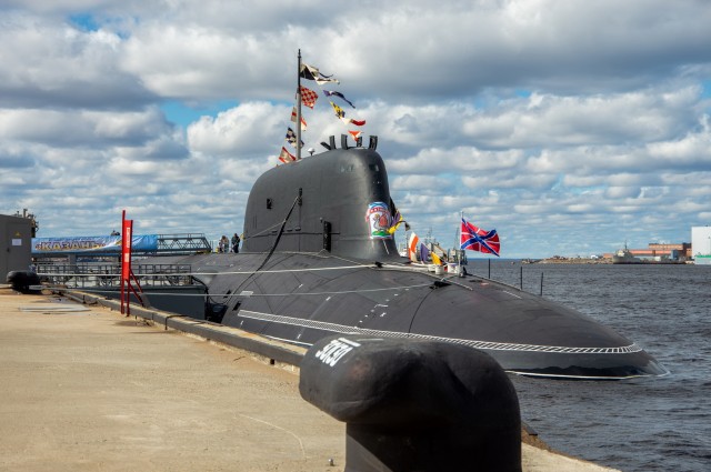 Советский и российский подводный флот на фото
