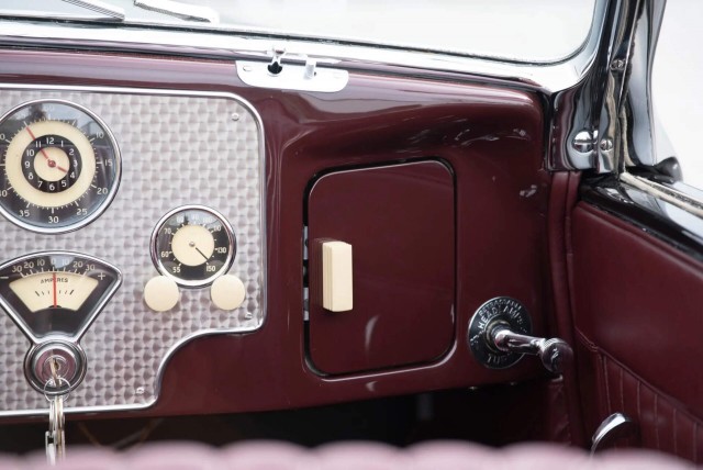 1937 Cord 812 Phaeton. Автопятница №150.