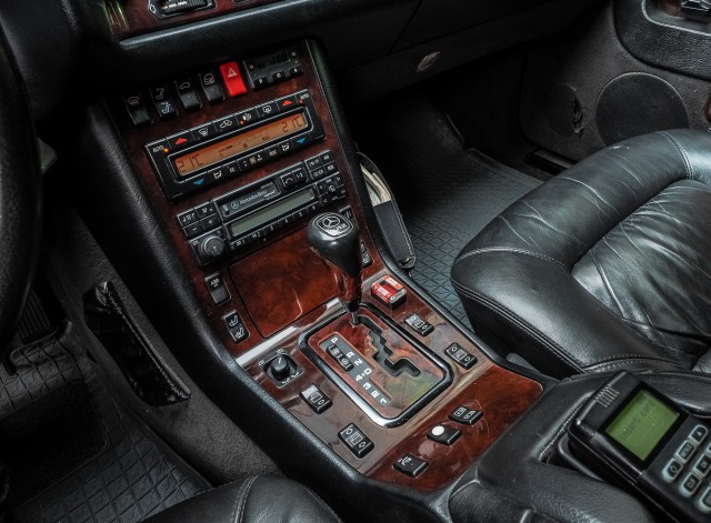Mercedes-Benz S600 W140 - броневик из девяностых