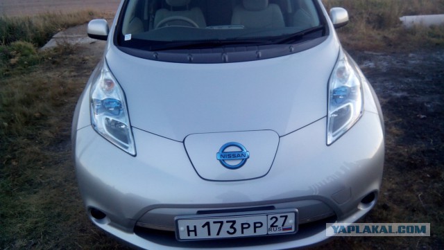 Nissan Leaf- недорогая японская "почтиТесла"