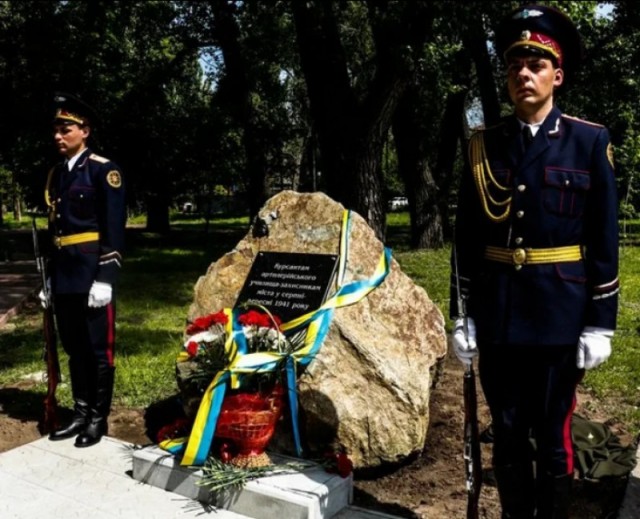 Забытый подвиг Днепропетровских курсантов