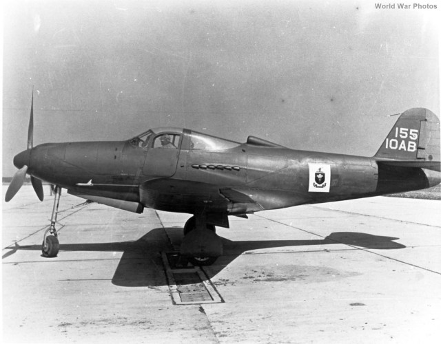 Р-39 Аэрокбра. Американская любимица сталинских соколов. История создания и основные модификации.