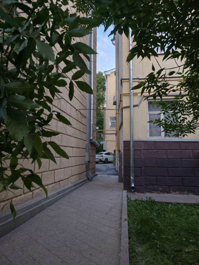 Шляюсь по  Москве