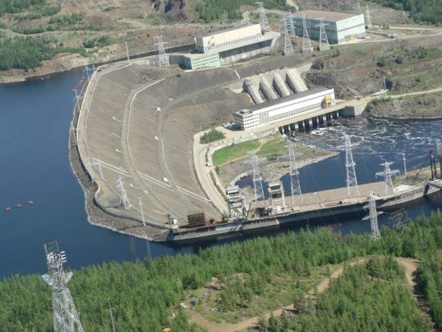 Вилюйская ГЭС