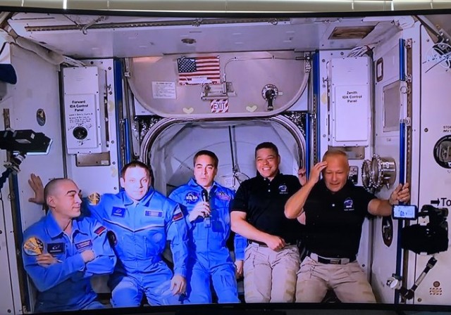 Прямая трансляция повторного запуска SpaceX Crew Demo-2