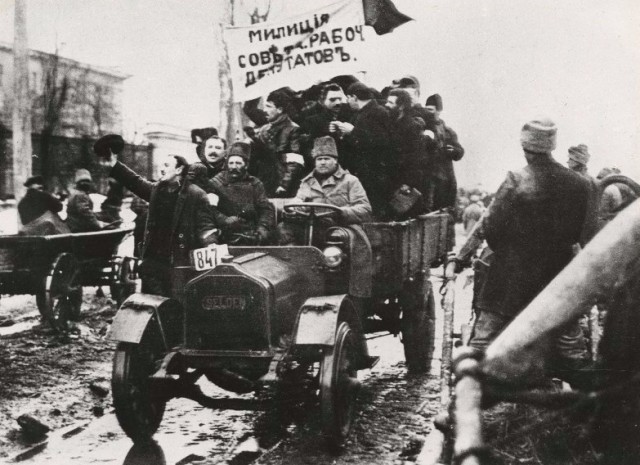 История России в фотографиях. Революция