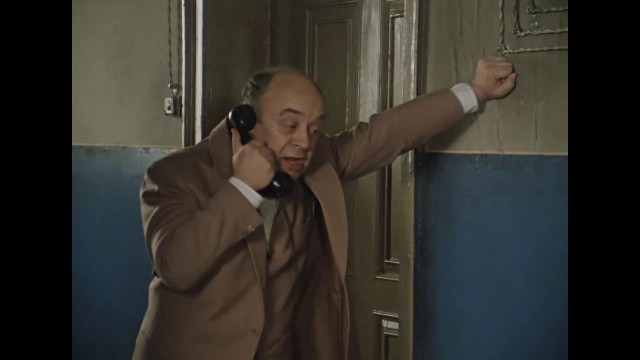 Есть находки в древних гробницах куда более ценные, чем груды серебра и золота...