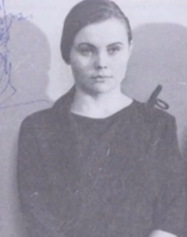 1978 год. Хищная провинциалка мечтала стать хозяйкой в большом доме ...