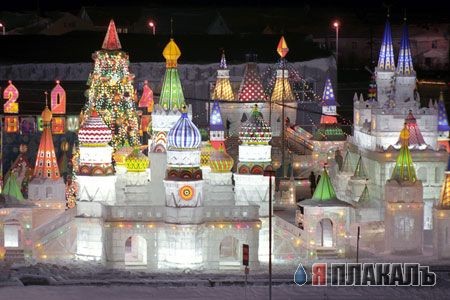 На Севере отстроили ледяную Москву