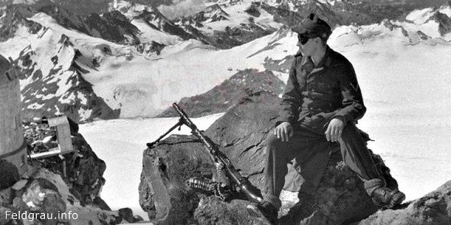 Бой за «Приют 11» и командир, вернувшийся через 70 лет