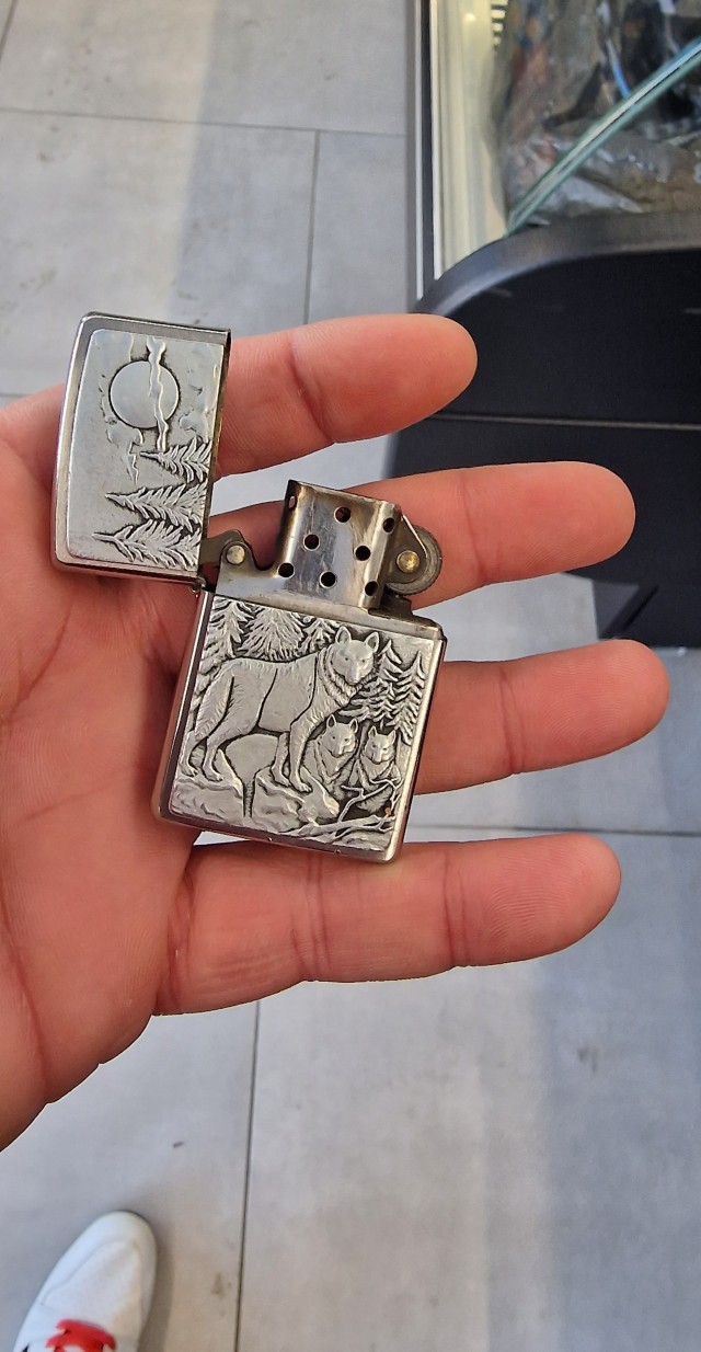 Зрелость и молодость (про zippo)