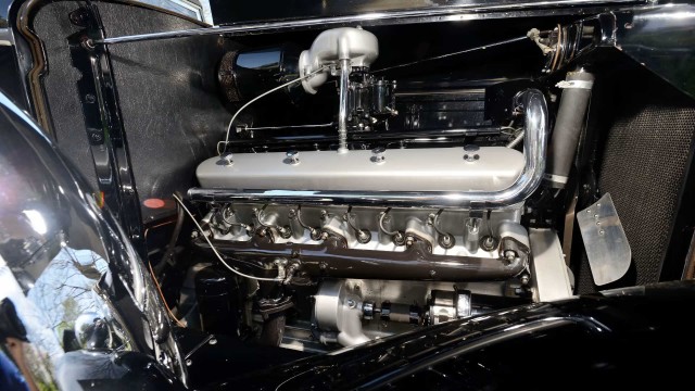 1932 Cadillac V16 452B. Автопятница №77.